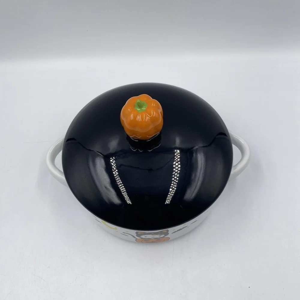 Hello Kitty Sanrio Ceramic‎ Casserole Dish With Lid Halloween Pumpkin Black Cat